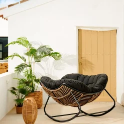 Sillas Lounge<CASA Rocko Mecedora Negro