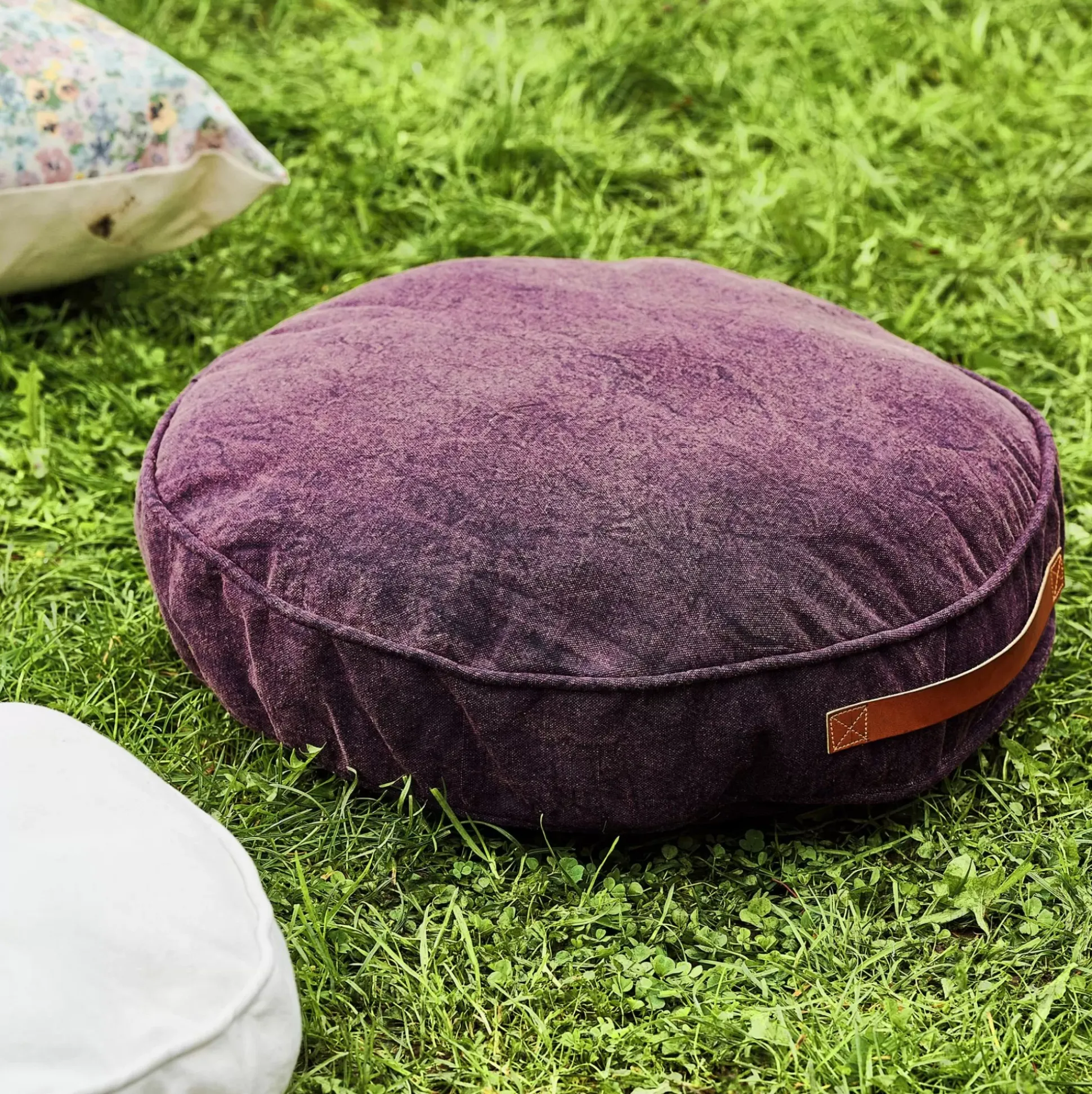 Pufs<CASA Rondi Cojin Colchon Morado